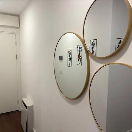 Azure Living شقة *